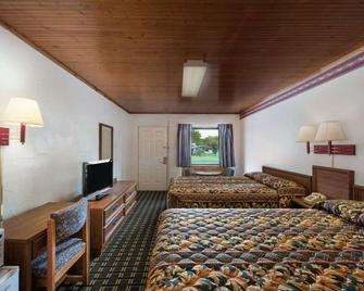 Post Oak Inn - Brownwood - Bedroom
