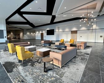 Crowne Plaza Kearney By IHG - Kearney - Lobby
