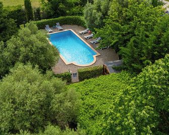 Hotel Les Oliviers - Draguignan - Pool