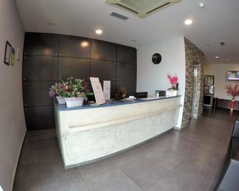 Hotel Bestari Prima - Kuala Lipis - Recepción