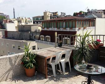 Istanbul Harmony Hostel - Istambul - Varanda