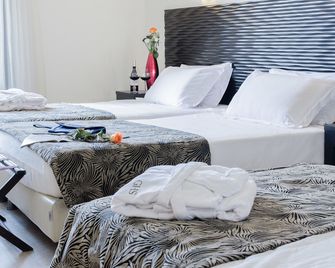 Hotel Garibaldi - Palermo - Sovrum