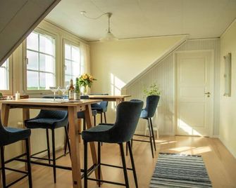 Anettes Bed & Breakfast Falster - Eskilstrup - Comedor