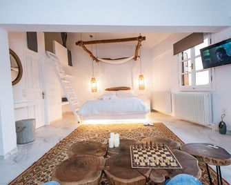 Blue Mountain Guesthouse Arachova - Arachova - Спальня