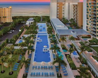 Enchanted 2 Bedroom/Bath Villa w/stunning resort and ocean views - Marco Island - Edificio