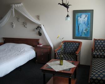 Hotel De Druiventros - Tilburg - Bedroom