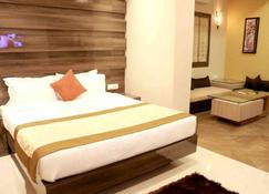 Grand Arsh Residency - Ranchi - Bedroom