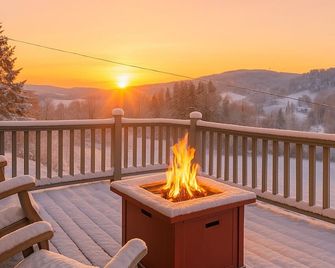 The Eagles Nest - Ellicottville - Balcón