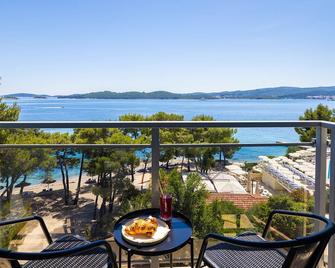 Aminess Grand Azur Hotel - Orebic - Balcony