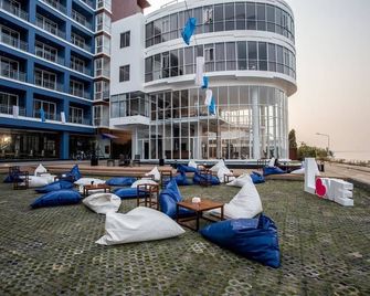 Blu Hotel - Nakhon Phanom