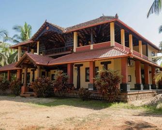 Reunion Ocean Royal (Beach House) - Udupi - Building
