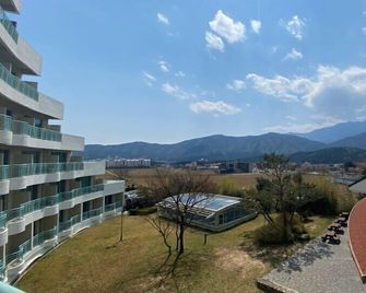 Seorak Pine Resort - Sokcho - Балкон