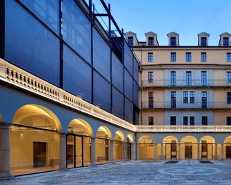 NH Collection Torino Piazza Carlina - טורינו - בניין