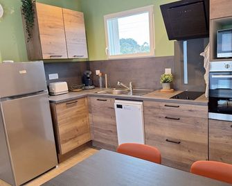 Vacation Home 4 Pers In Messanges, Quiet And Practical - Messanges - Cocina