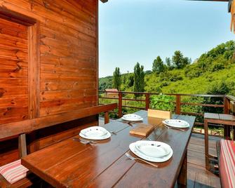 Gorgeous Home In Trstenik Puscanski - Zaprešić - Balcony