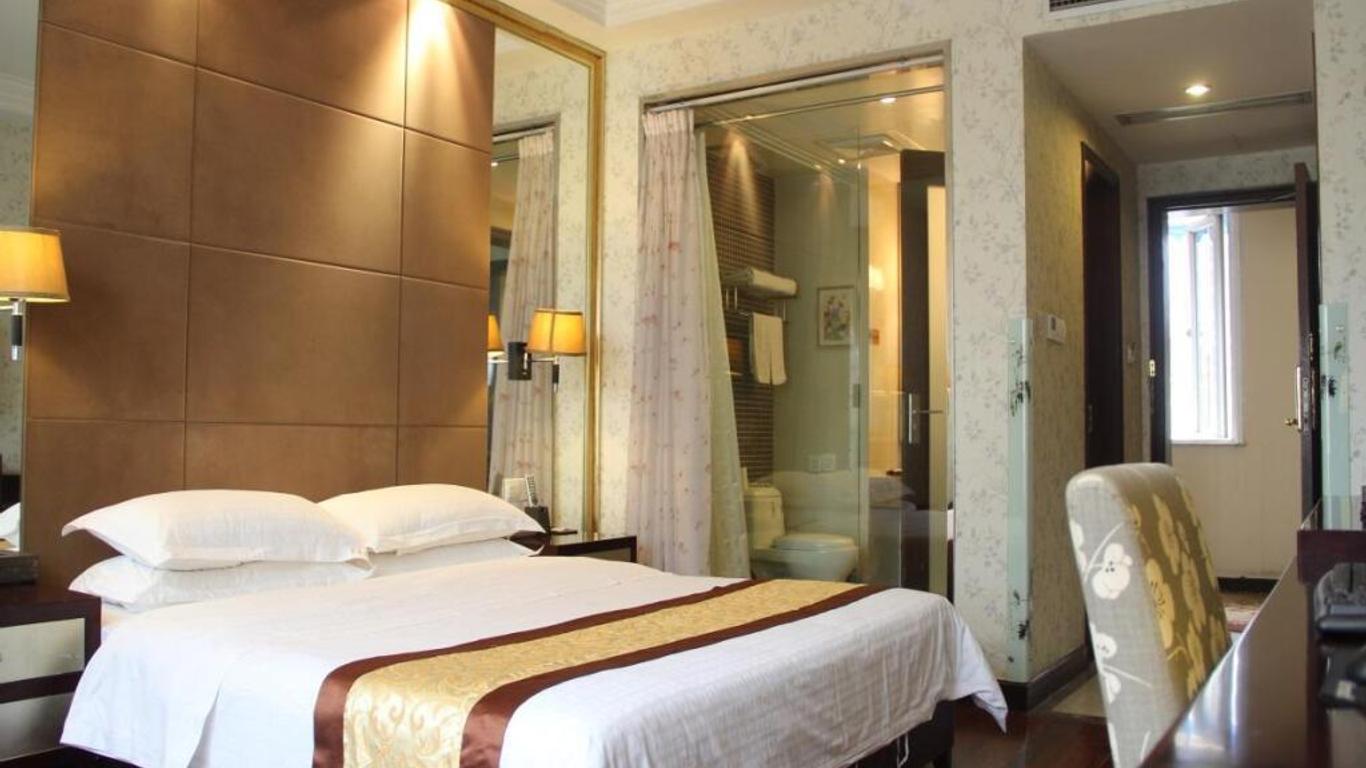 X'Auxerre Hotel