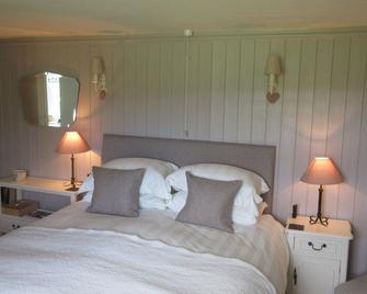 High Blean B&B - Hawes - Bedroom