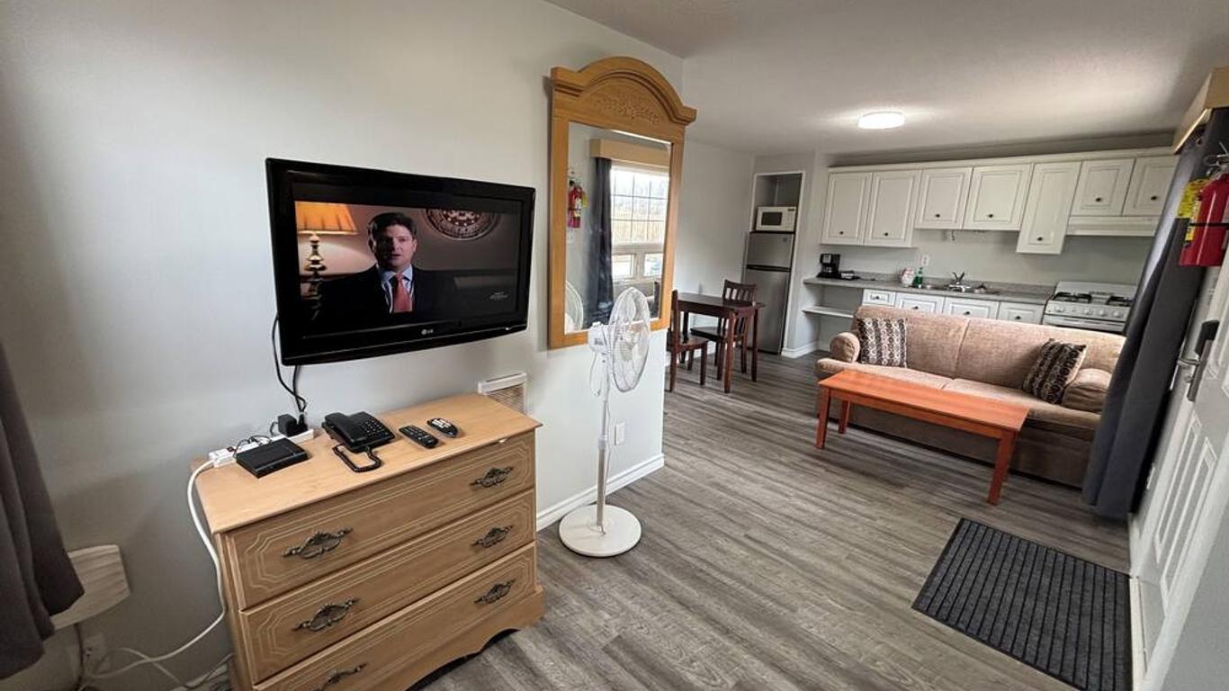 Lakeshore Suites