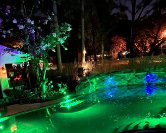 Home in prestigious Ellendale C.C. 100/ night per room + tax + cleaning fee - Houma - Pool