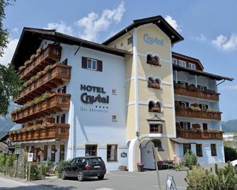 Hotel Crystal - Das Alpenrefugium - St. Johann in Tirol - Rakennus