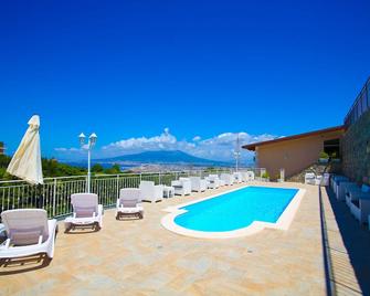 Villa Catie - Gragnano - Piscina