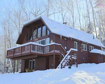 Pet-friendly Private Vacation Home in the White Mountains - Sh70c - Campton - Edificio