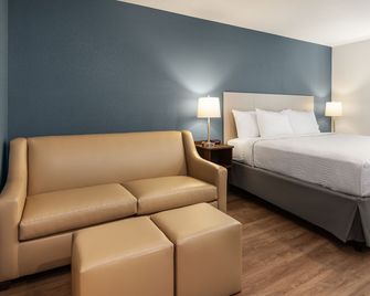 Woodspring Suites Charlotte - University Research Park - Charlotte