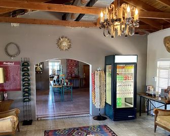 Antelope Lodge - Alpine - Lobby