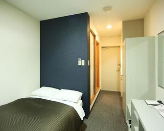 Isesaki Station Hotel - Isesaki - Bedroom
