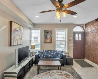 Enjoy Your Stay in this Amazing Location in Philadelphia! home - Filadelfia - Sala de estar