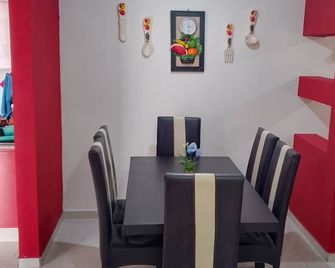 La Palpa House - هواوتشينانغو - غرفة طعام