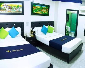 Hotel Luna Azul - Florencia - Habitación