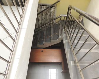 Puspa Indah Syariah 3 - Banjarnegara - Stairs