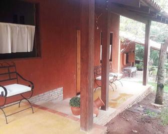 Beautiful San Francisco Site and we accept your pet! - Pirenópolis - Patio