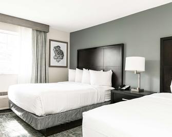 Best Western San Diego Zoo/SeaWorld Inn & Suites - סן דייגו - חדר שינה