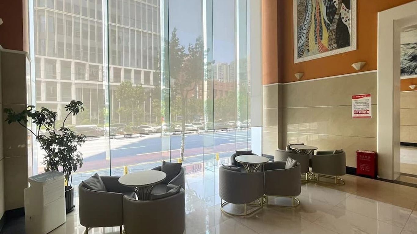 マグニフィセント インターナショナル ホテル