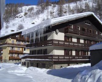 Hotel Le Genepy - Tignes - Budova
