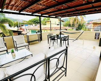 1 Bedroom Guesthouse -Ajijic-San Antonio Retreat - Walk to everything - Ajijic - 陽台