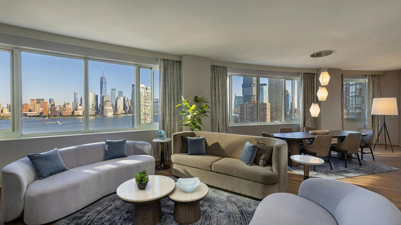 The Westin Jersey City Newport