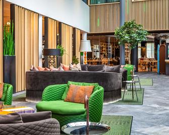 Quality Airport Hotel Gardermoen - Jessheim - Lobby