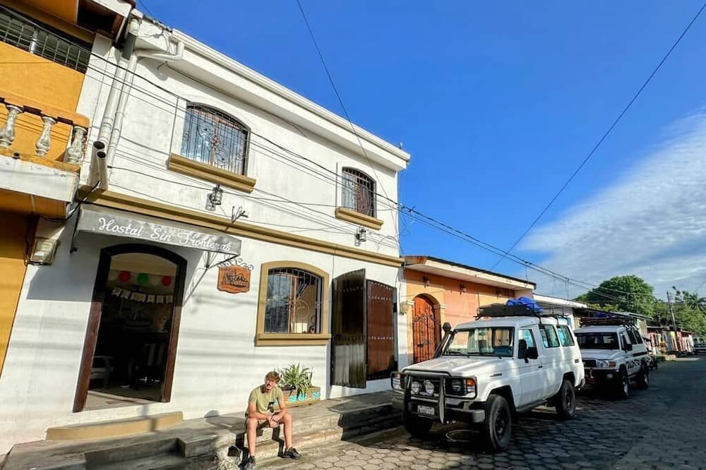 Hostal Sin Fronteras - León - Edifício