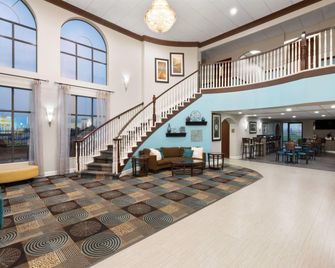 Days Inn & Suites by Wyndham Sam Houston Tollway - Jersey Village - Salónek