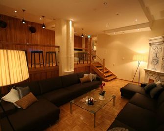 Hotel Homeland - Tampere - Lounge