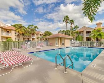 Pga Studio Clean, Relaxing - Golf/Mets - Port St. Lucie - Pool