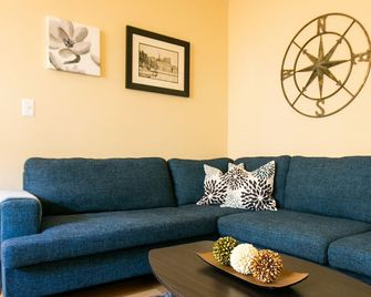Less then 2 miles from downtown Stillwater - Stillwater - Sala de estar