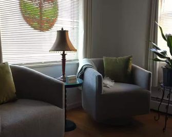 The 'Oasis' Guesthouse Escape - Lehighton - Obývací pokoj