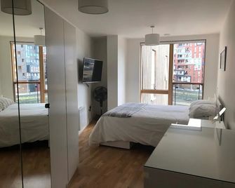 Toothbrush Apartments - Ipswich Waterfront - Quayside - Ipswich - Bedroom