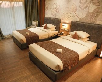 Menaka inn - Dharwad