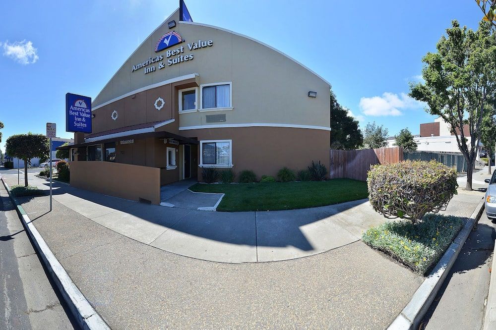 Inn by the sfo - South San Francisco - Building