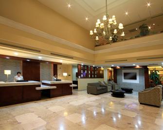 Holiday Inn Monclova - Monclova - Lobby